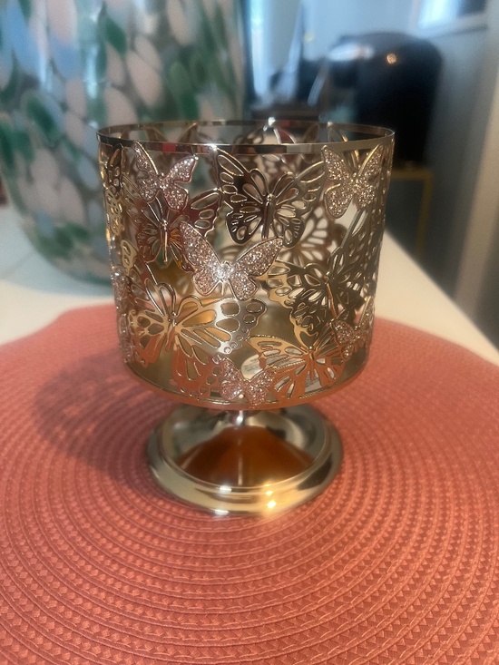 Bath & Body Works Other - Bath & Body Works 3-wick Gold Glitter Butterfly candle holder (NWT)